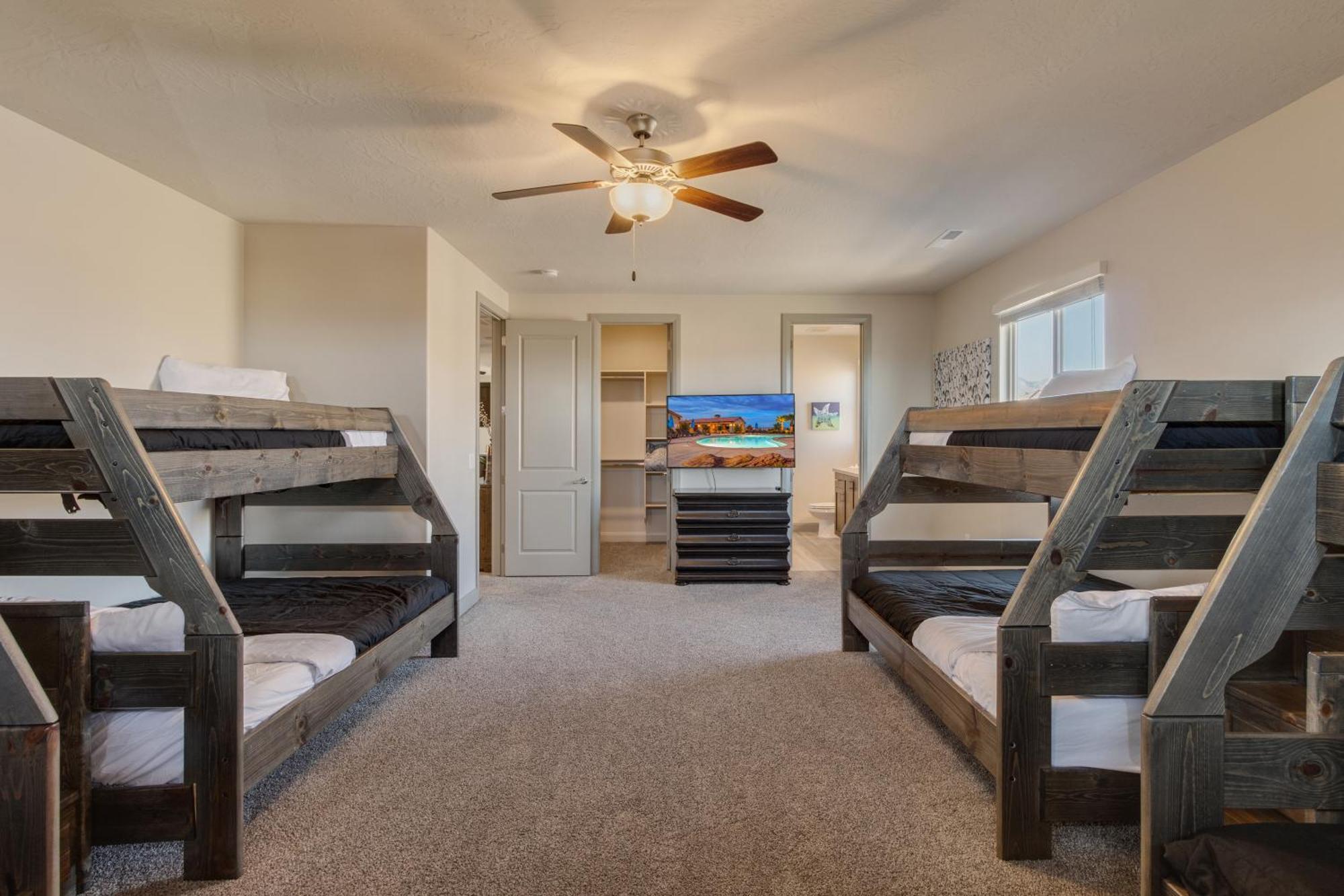 Pv 99 Private Hot Tub, Ping Pong Table, Xbox X Series And Resort Amenities Santa Clara 외부 사진